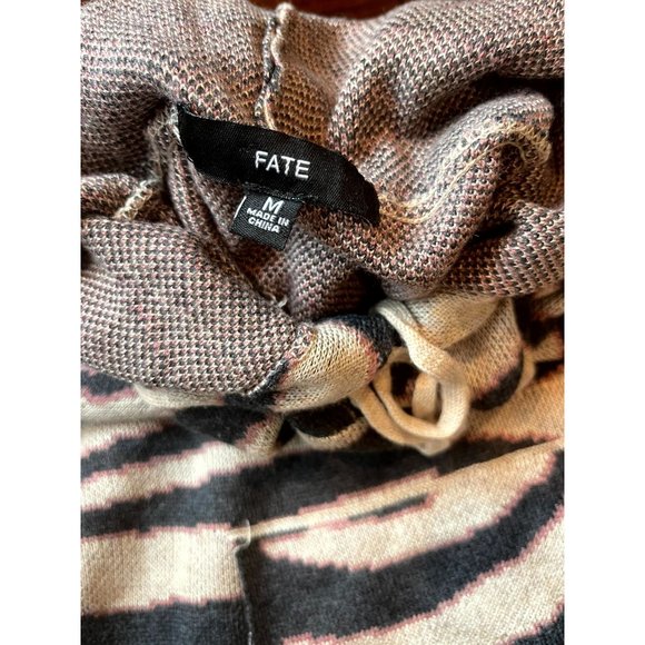 Fate Women's Hooded Sweater Long Sleeves Zebra Printed Tan Black Size Medium - Picture 7 of 8